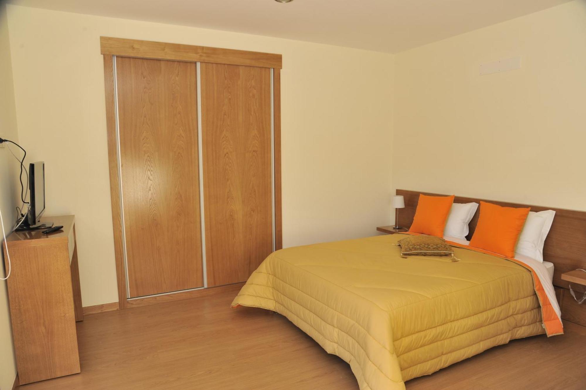 Quinta Das Colmeias Country house