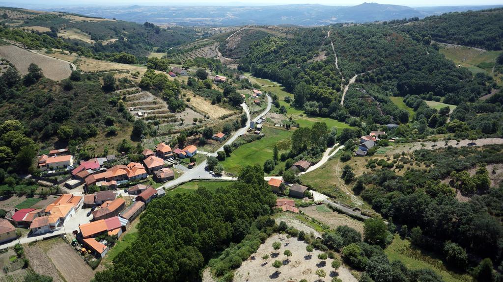 Country house Quinta Das Colmeias Lancao